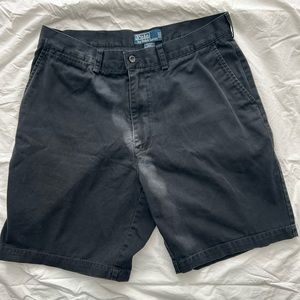 SOLD —— SOLD Vintage Ralph Lauren Chino shorts size 34 men’s, black